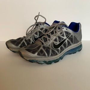 Nike Air Max men’s 11.5